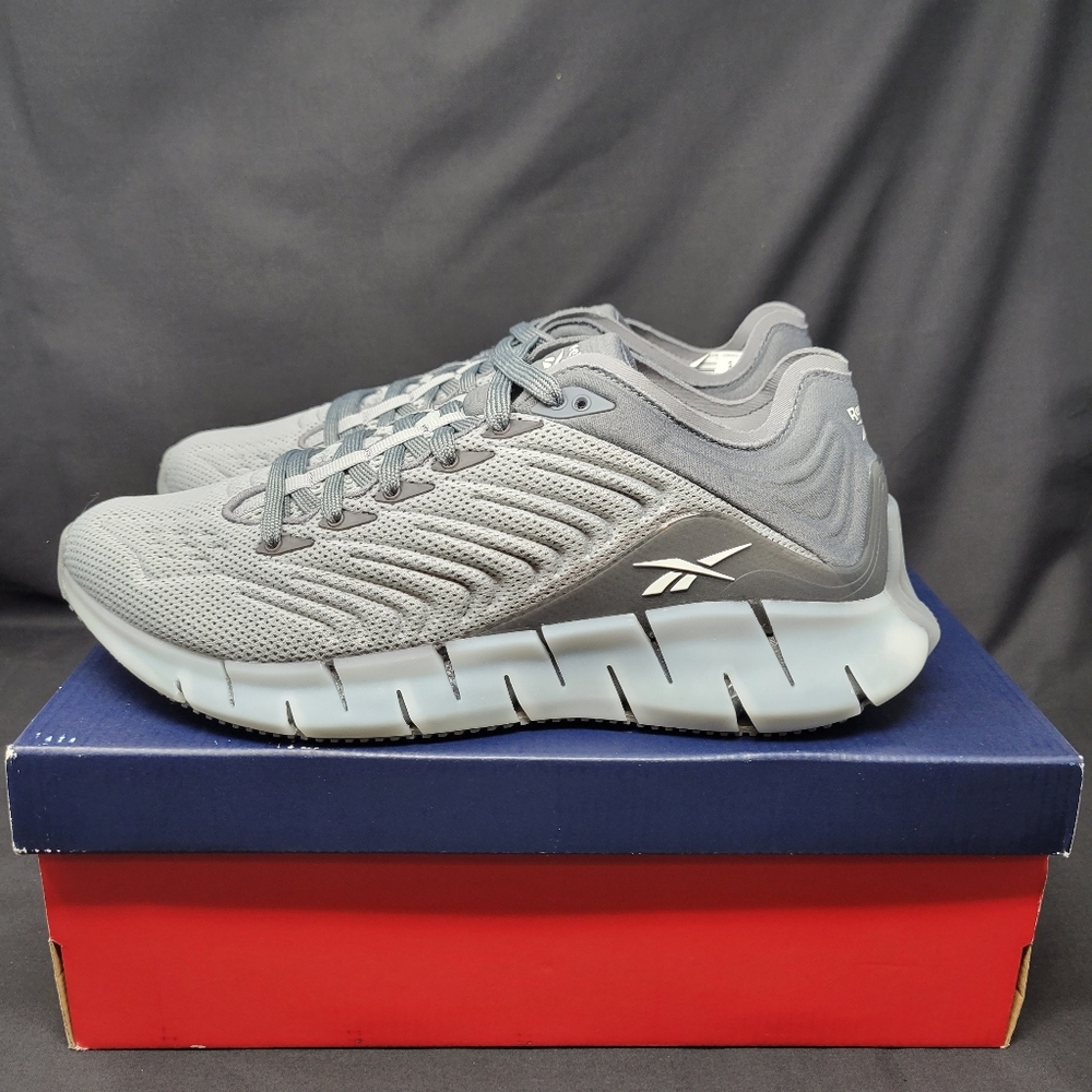 Reebok Zig Kinetica (Grey) Size 9